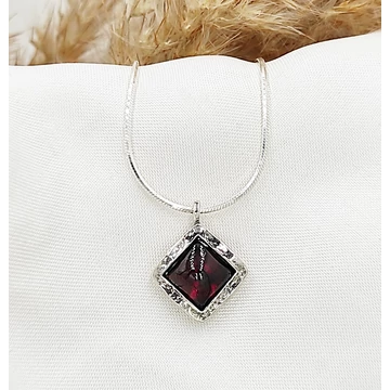 Dana izraeli gránát nyaklánc