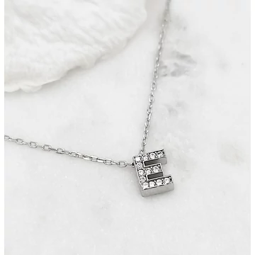 Ezüst betűnyaklánc E