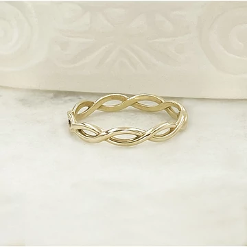 Justina arany gyűrű