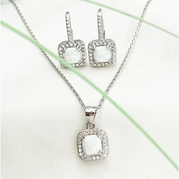 Loretta fehér opál és ezüst szett