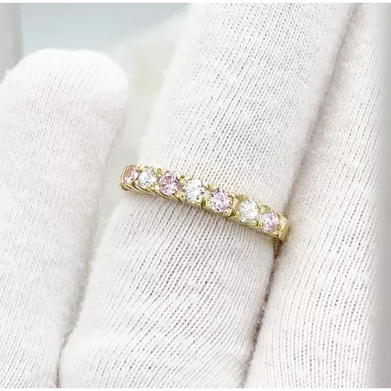 Ivanka arany gyűrű